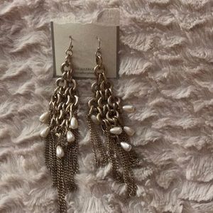 Gold and pearl earrings